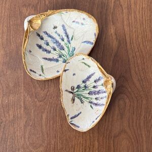 Decorative Seashell Trinket Dishes with Floral Design
